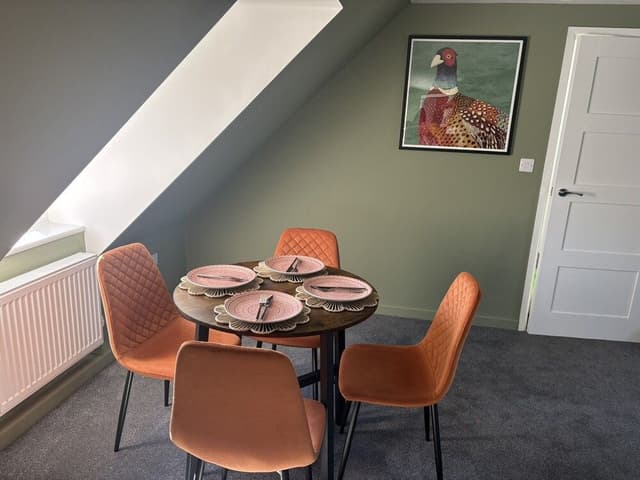 Luxury Apartment, Ensuite, Garden View (First Floor Apartment)