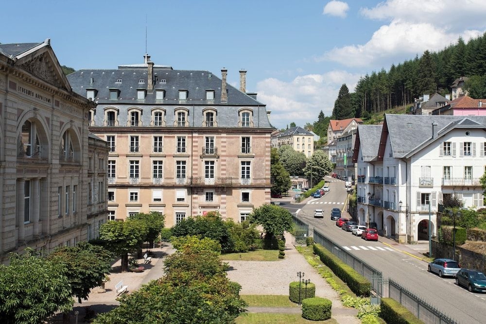 Le Grand Hotel - Thermes Napoleon0