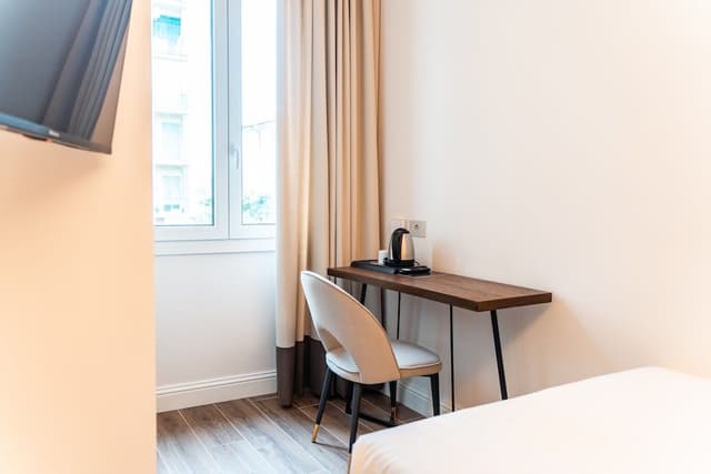 Classic Single Room
