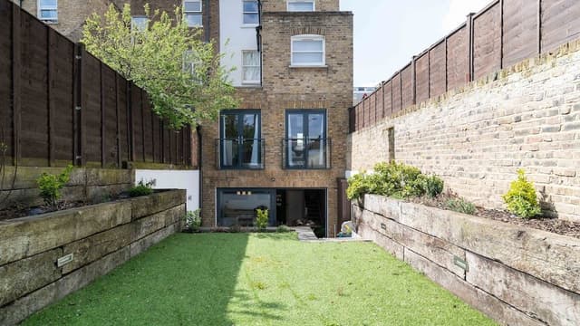 Garden Apartment, 2 Bedrooms
