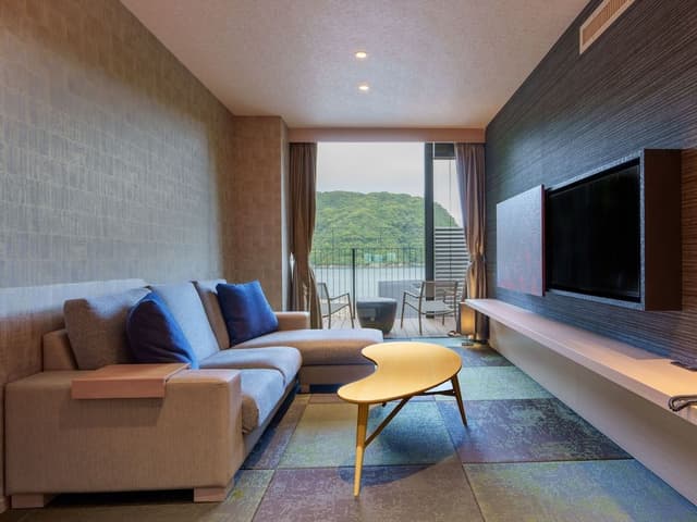 Superior Japanese Western Style Room, Accessible, Open-air Bath, Ocean View