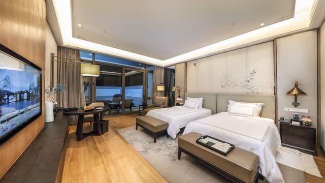Courtyard View Room (Twin Beds) in Building No.8
