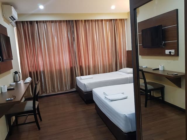 Triple Room