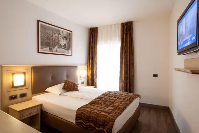 Classic Double Room