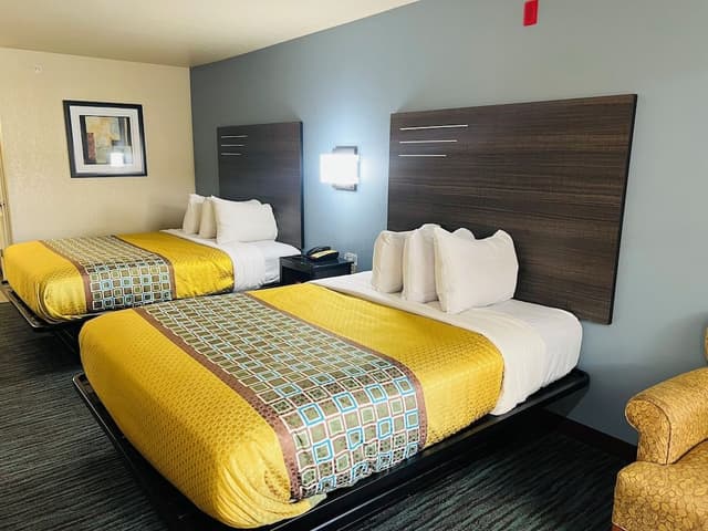 Standard Room, 2 Queen Beds, Non Smoking