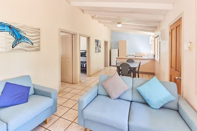 2 Bedroom - Sleeps 4