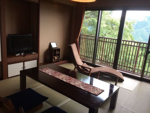 J/W Room,Hakone-MainB-including Kaiseki dinner and Japanese set breakfast(both with fish & seafood)