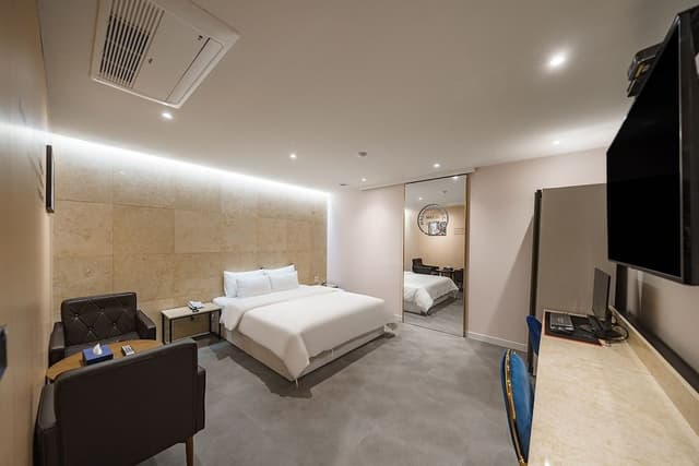 Premium Double Room