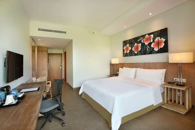KING GUEST ROOM