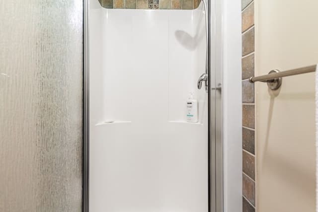 Premium Townhome, 2 Bedrooms (115 Rivergrass - No Pets Allowed)