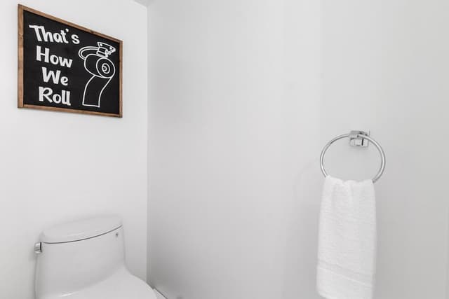 Premier Condo, 3 Bedrooms (109 Wintergreen - No Pets Allowed)