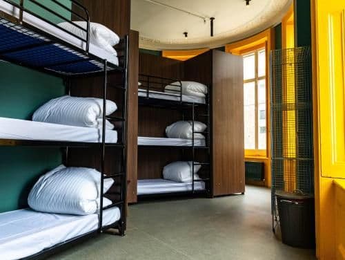 Bed in 12-Bed Mixed Dormitory Room with Shared Bathroom