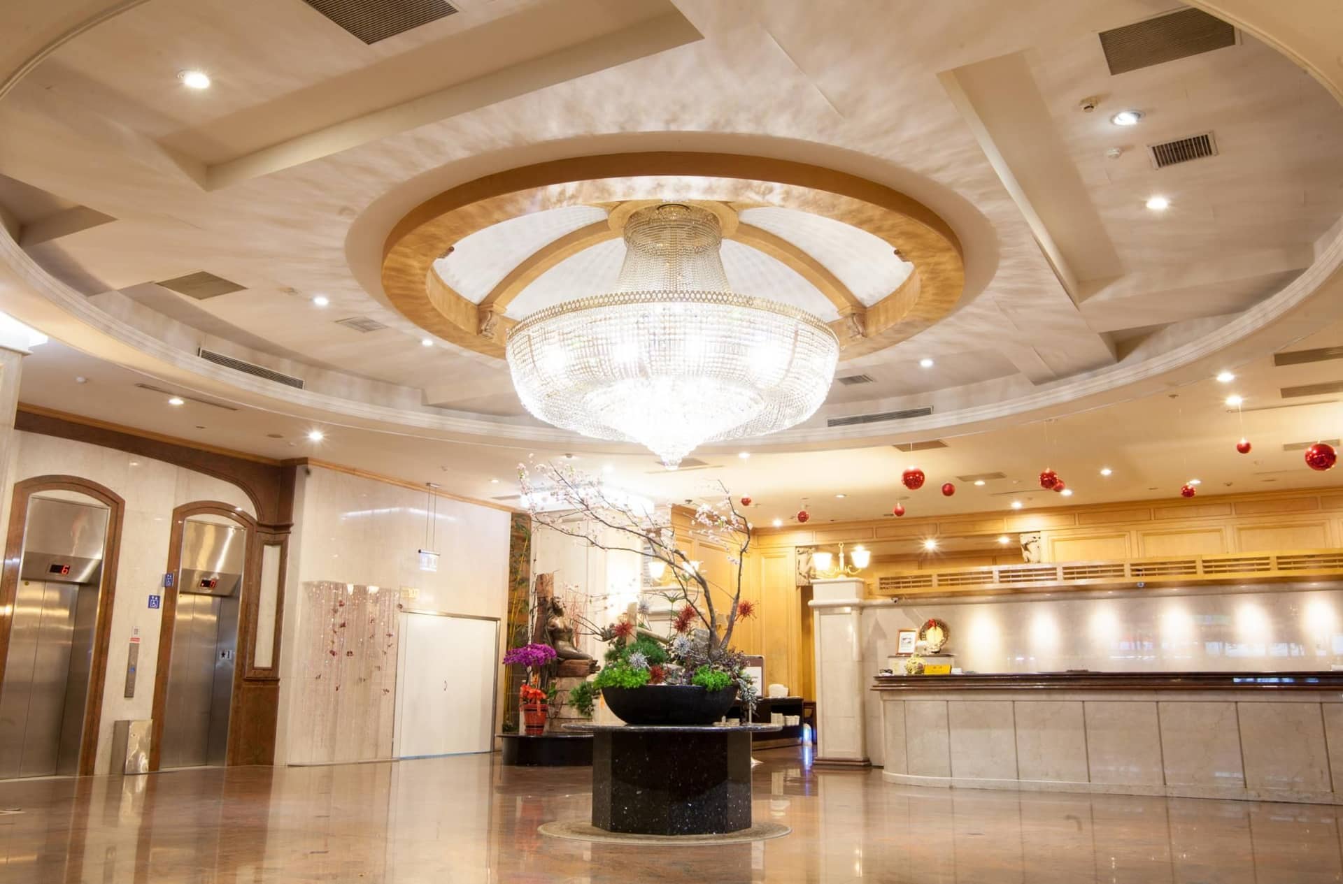Highness Hotel Highness Hotel
