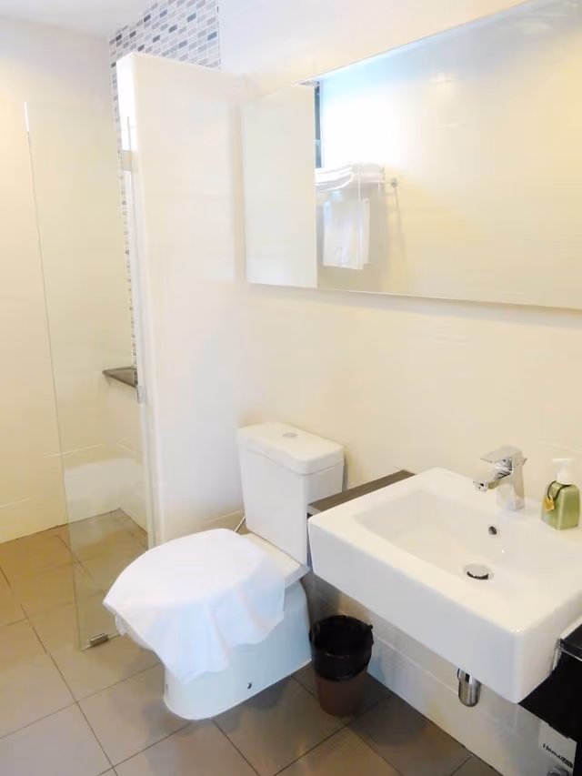 Double Room, Pool Access