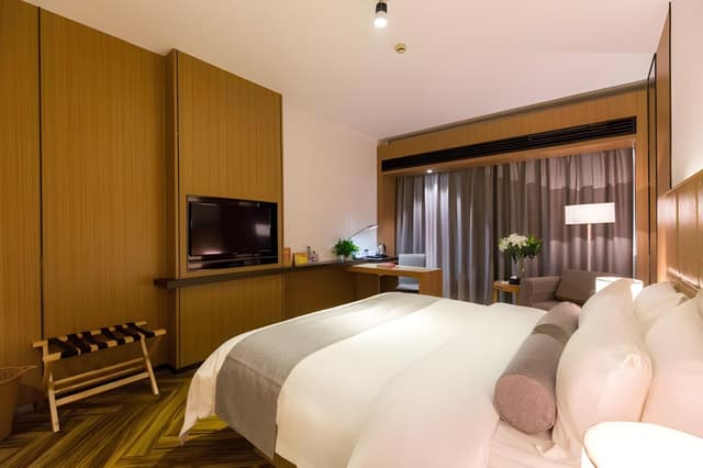 Boutique King Room