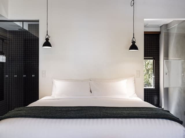 Standard Room, 1 King Bed