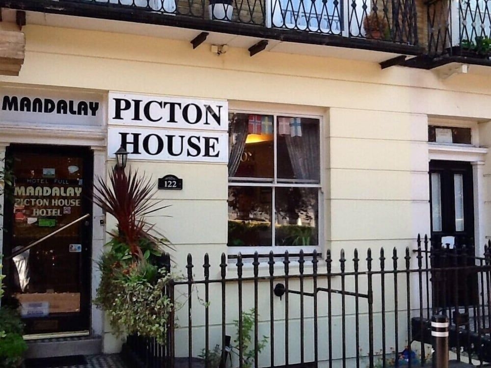 Mandalay Picton House Hotel3