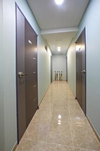 โรงแรมเรนโบว์ มย็องดง (Rainbow Hotel Myeongdong)1