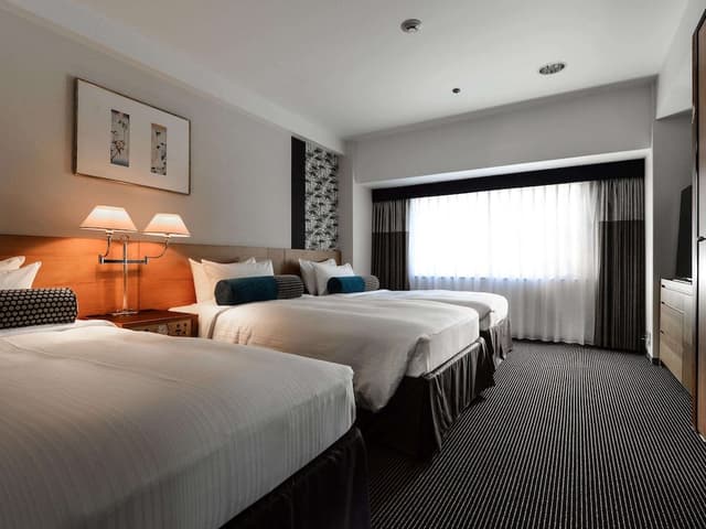 Garden Tower Deluxe Triple Room, Non Smoking