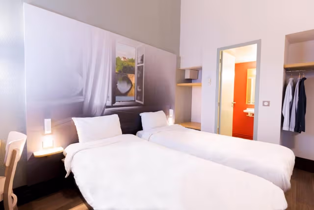 Twin Room