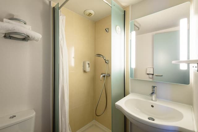Twin Non-Smoking Room
