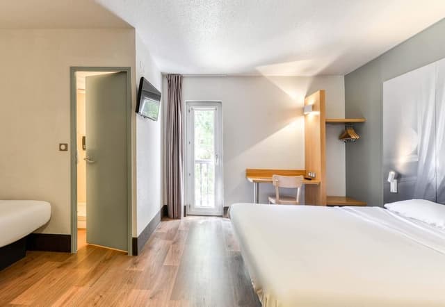 Twin Non-Smoking Room