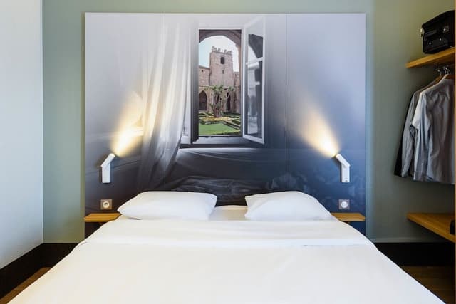Double Non-Smoking Room