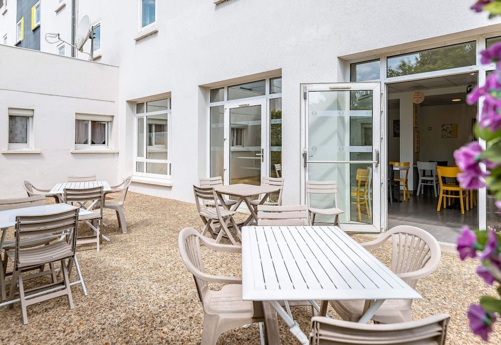 B&B Hotel TOURS Centre St-Avertin1