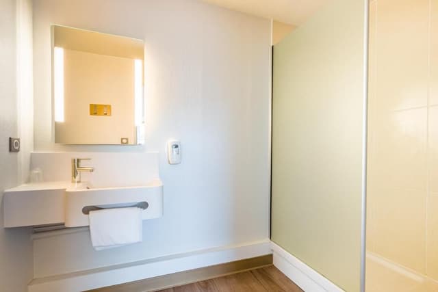 Double Room - Disability Access