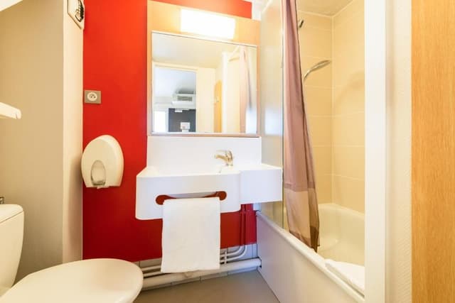 Double Room - Non-Smoking