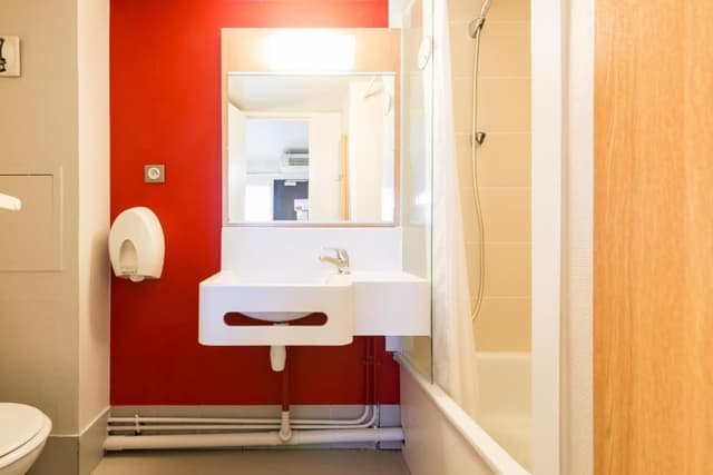 Double Room - Non-Smoking