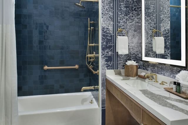 Signature Suite Two Queen Accessible