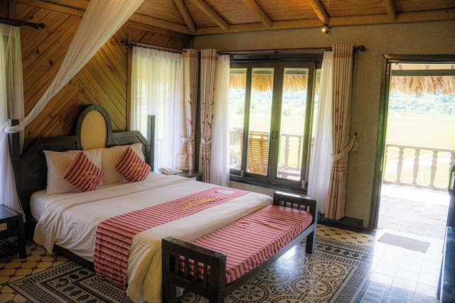 Suite, Valley View