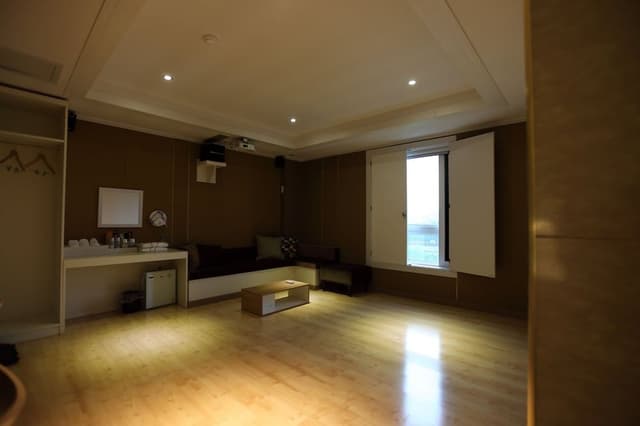 Business Suite