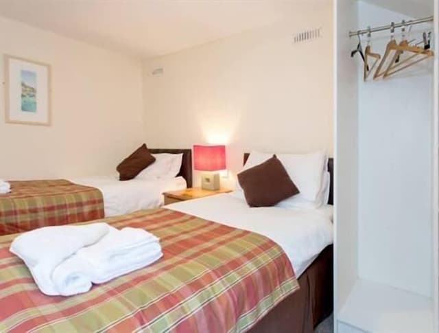 Twin Room, Ensuite