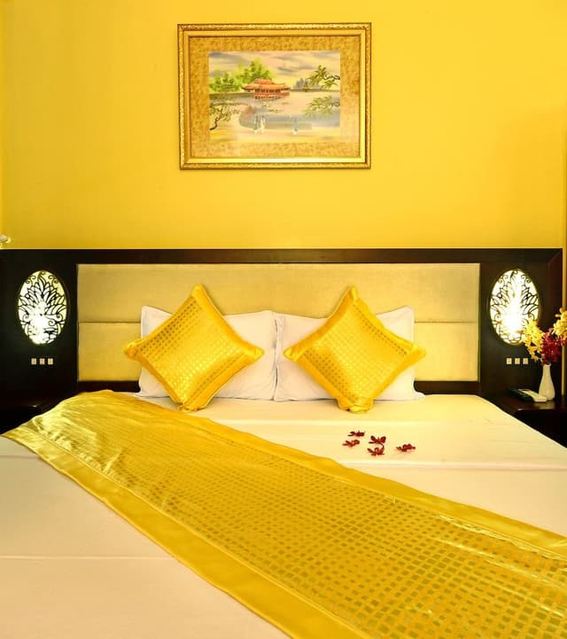 Deluxe Room, Balcony, City View