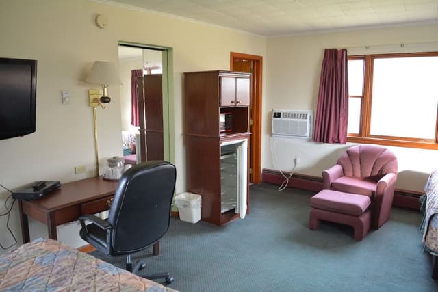 Standard Room, Multiple Beds, Non Smoking