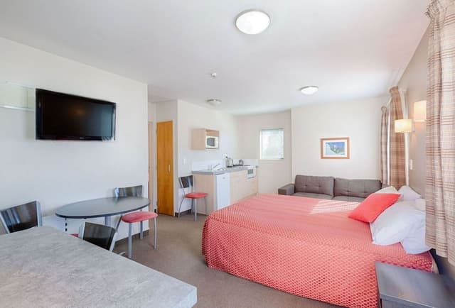 One Bedroom Unit