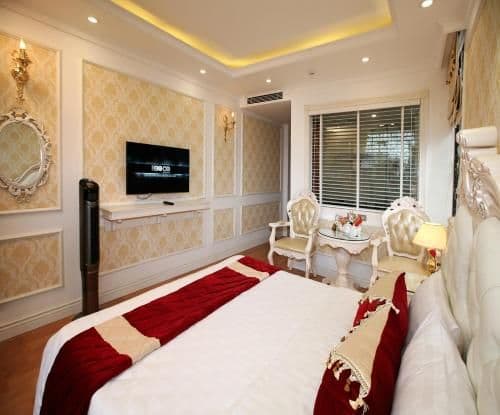 Deluxe Royal Room