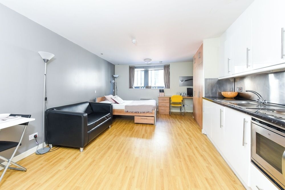 Lady Nicolson Court1