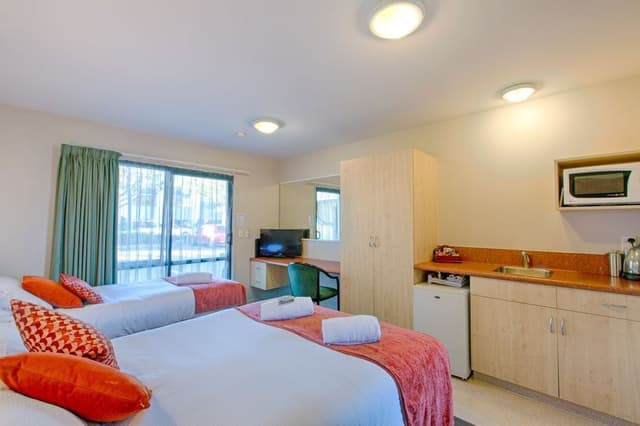 Twin/Triple room