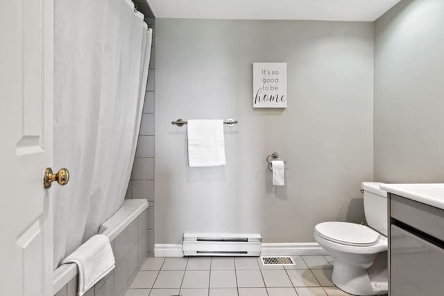 Luxury Condo, 3 Bedrooms (205 Sierra Lane - Pet Friendly)