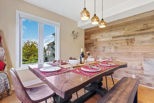 Deluxe Condo, 3 Bedrooms (204 Sierra Lane - No Pets Allowed)