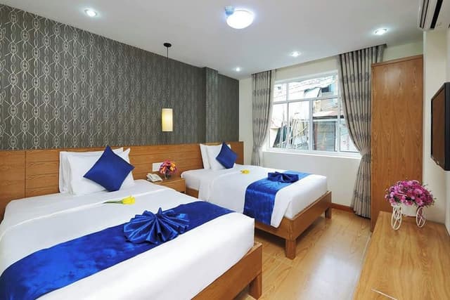 Deluxe Twin Room