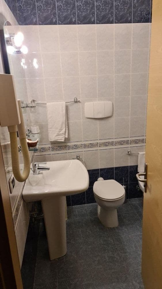 Comfort Double or Twin Room