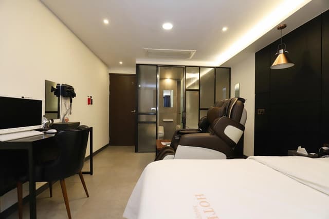 Premium Room