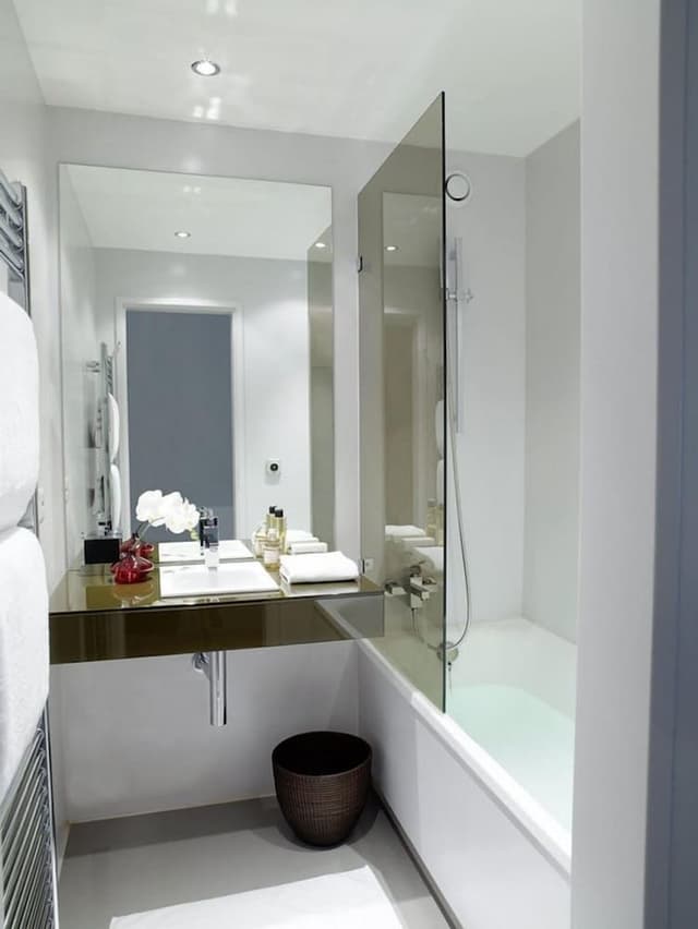 Senior Apartment, 2 Bedrooms, Balcony
