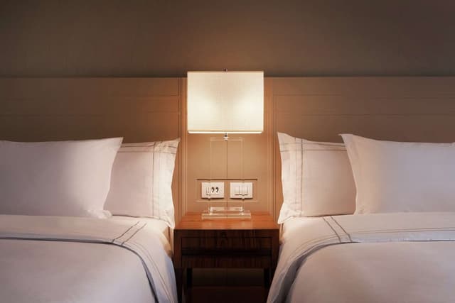 2 DOUBLE BEDS EXECUTIVE ROOM
