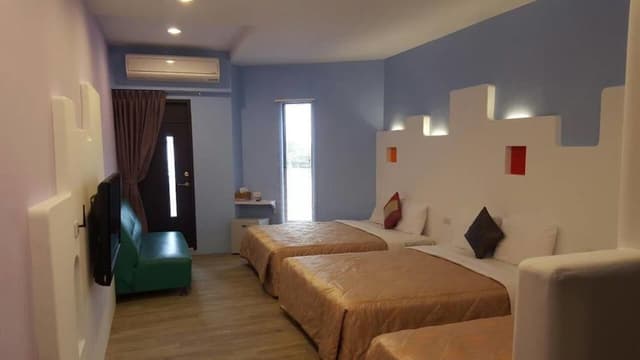 Family Room, Sea View (201)
