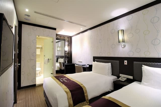 Classic Twin Room